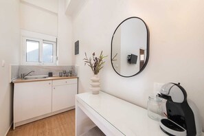 Interior - Fanis City Apartment (Ρόδος)