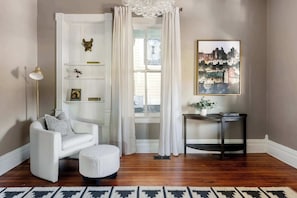 Interior - Casa Azula (Atlanta)