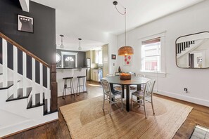 Dining - Rustic Rouge (Atlanta)