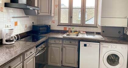 Triplex rĂ©novĂ© 4 chambres au cĆur de Blois avec wifi