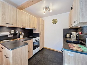 Fridge, microwave, dishwasher