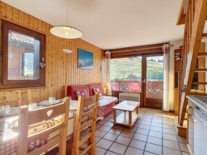 TV - La Clusaz: Cozy apartment for 4 - Pets allowed (La Clusaz)