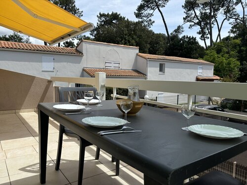 Saint-Palais : T2 3 étoiles, proche plage, terrasse sud, parking, clim et Wifi