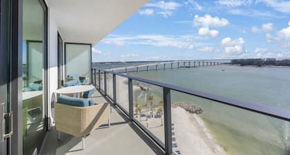 1/1 located at JW Marriott on Clearwater Beach,914