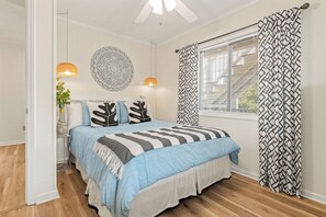 4 slaapkamers, een strijkplank/strijkijzer, gratis wifi, beddengoed