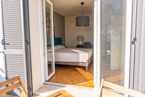 3 bedrooms, desk, iron/ironing board, free WiFi - Bea&Berto | Complete apartment in the hills, a stone's throw from the sea (Marche)