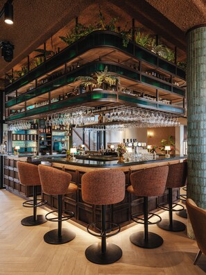 Bar (in der Unterkunft)