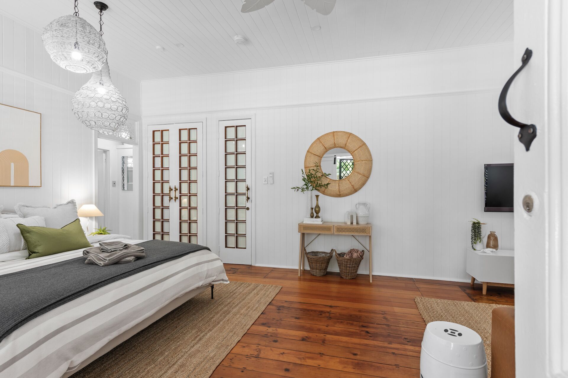 1 bedroom, desk, iron/ironing board, travel crib