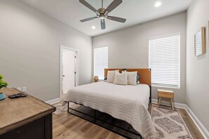 2 habitaciones, tabla de planchar con plancha y wifi 