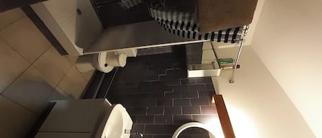 Shower, toilet paper