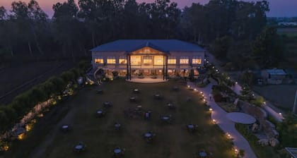 Vanashraya corbett