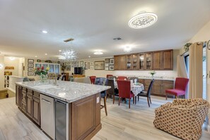 Apartment (4 Bedrooms) | Interior - Golf, Hike, Swim: Your Perfect Desert Oasis Escape (Mesa)