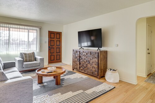 2 Mi to UNM Campus: Home in Quiet Area of ABQ