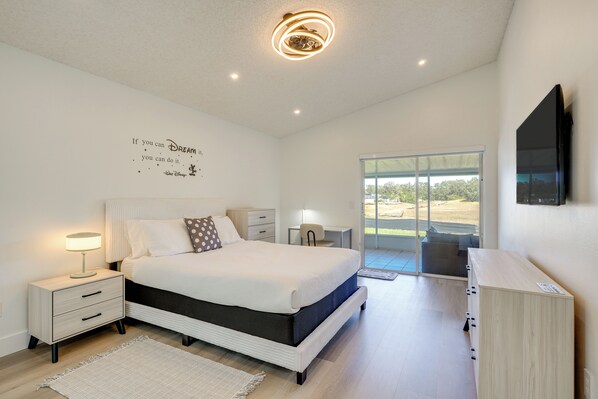 House (3 Bedrooms) | Interior