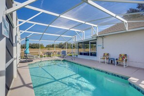 ハウス (3 Bedrooms) | 施設の正面