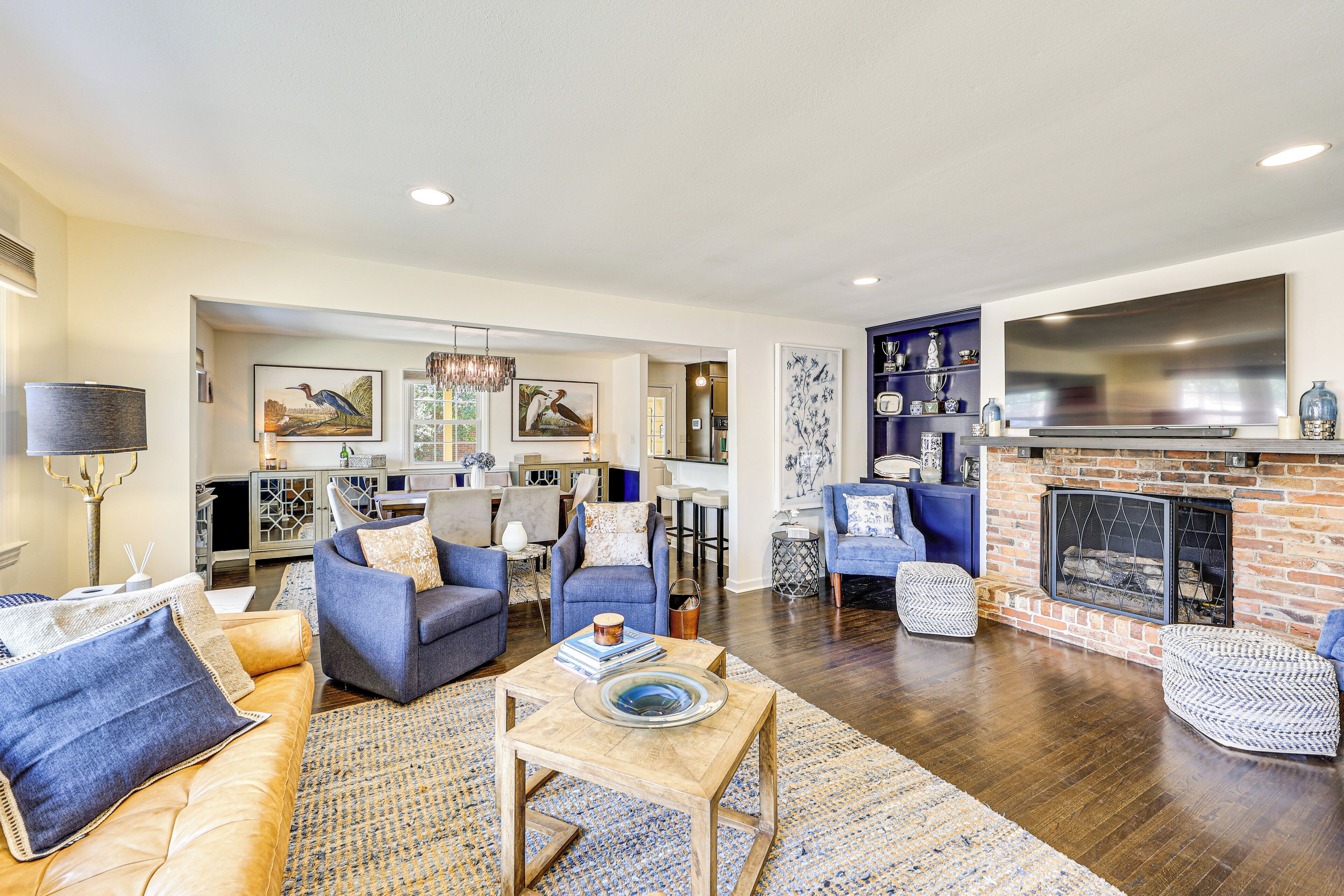 House (4 Bedrooms) | Interior