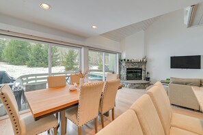 Interior - Walk to Ski Lift: Family-friendly Windham Townhome (Windham)
