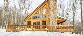 Hike, Ski & Raft: Terra Alta Cabin w/ Large Deck