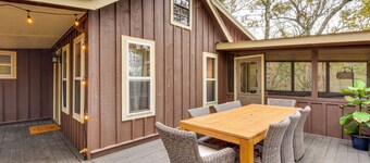 1 Mi to Beach: Lake Rabun Home w/ Carriage House