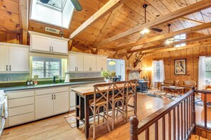 House (4 Bedrooms) | Interior - 1 Mi to Beach: Lake Rabun Home w/ Carriage House (Lakemont)