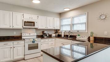 Rumah (3 Bedrooms) | Interior