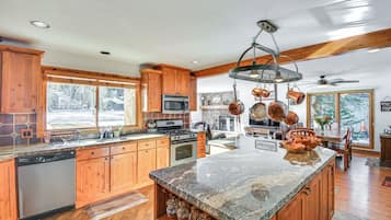 Casa (3 Bedrooms) | Interior