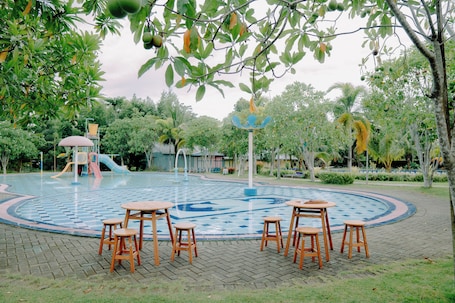 Standard Room, Pool View | Minibar, desk, laptop workspace, free WiFi