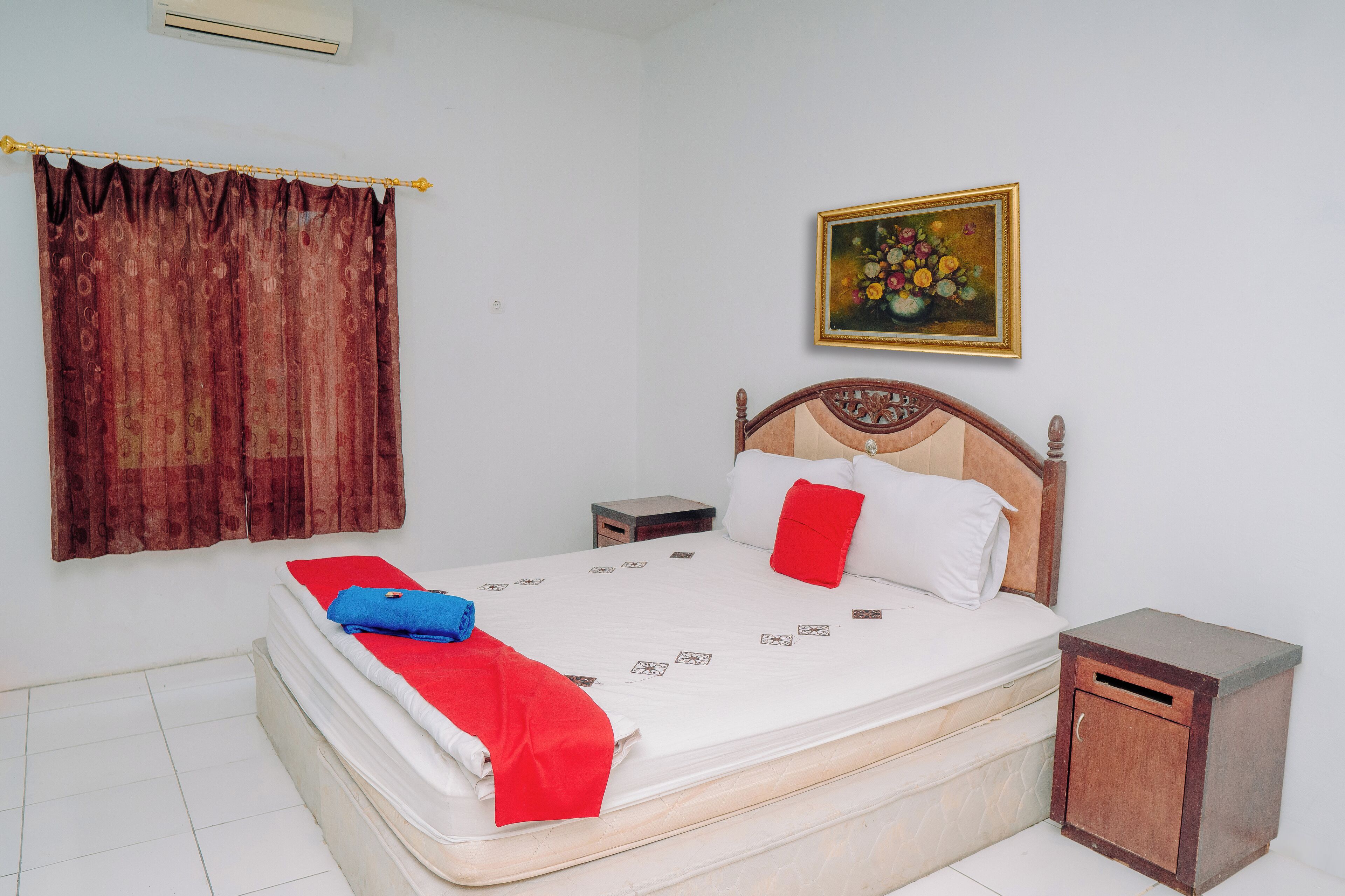 Standard Room, Pool View | Minibar, desk, laptop workspace, free WiFi