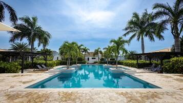 2 bedrooms, Internet