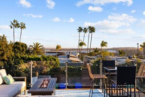 Outdoor dining - Modern Pacific Beach Retreat w/ Hot Tub & Views (San Diego)