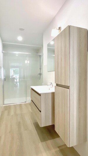 Shower, hair dryer, towels - The Cliffs - AT Seiramar Area (Viveiro)