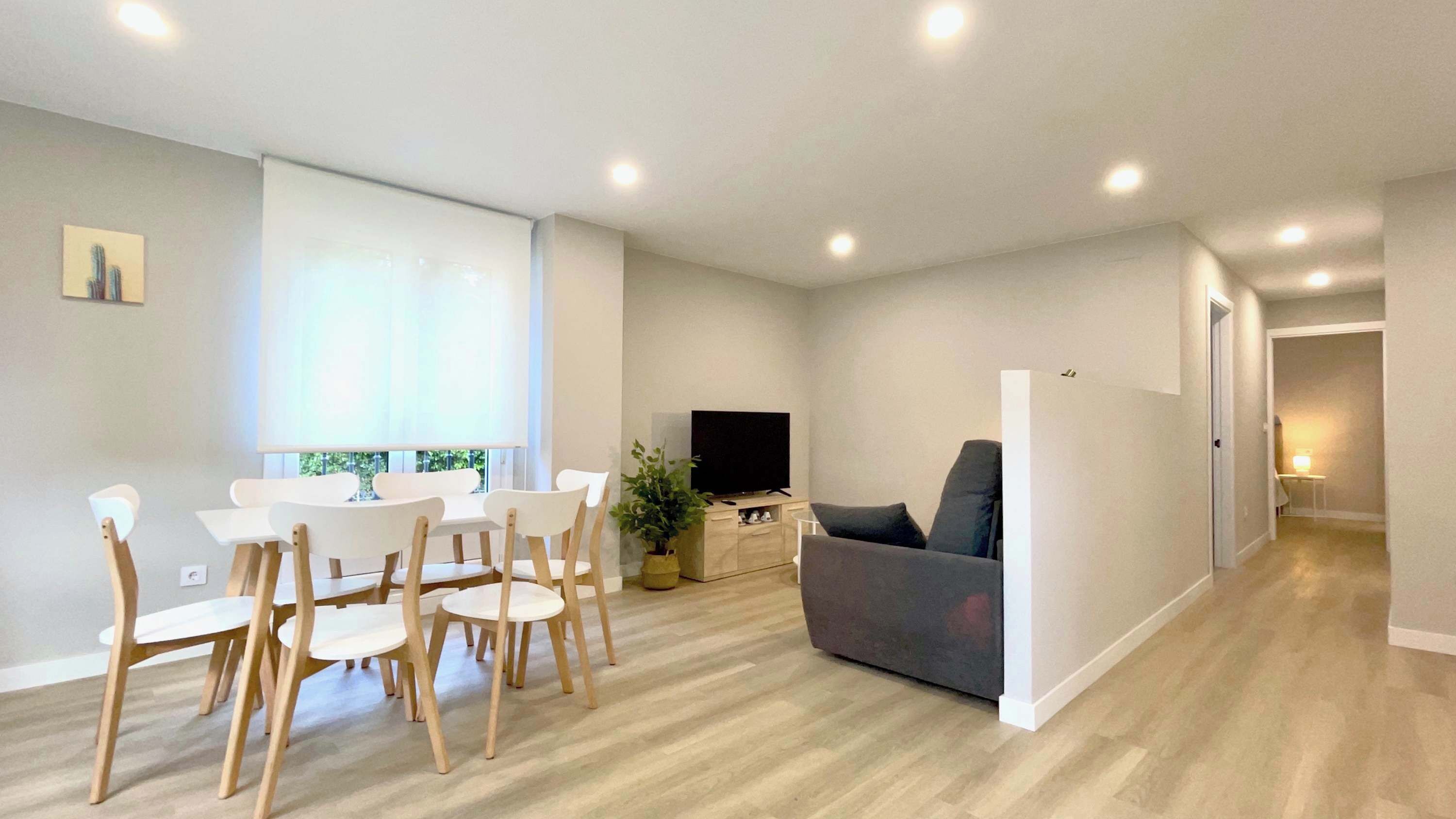 Televisión, oficina