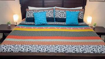 2 sovrum, strykjärn/strykbräda, wi-fi och sängkläder