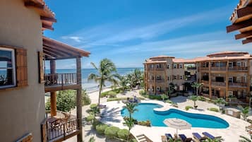 Condo, 3 phòng ngủ | Hồ bơi