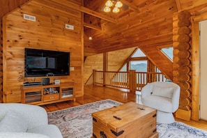 TV, fireplace, table football - Cozy Carolina Cabin (Purlear)