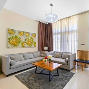 Living area - Modern 3BR townhouse in Damac Hills 2 (Madinat Zayed)