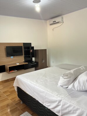 2 bedrooms, WiFi, bed sheets - House for the season in Porto Seguro, Bahia (Porto Seguro)