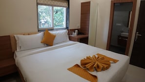 Desk, laptop workspace, free WiFi, bed sheets - ARK Hotels (Ranchi)