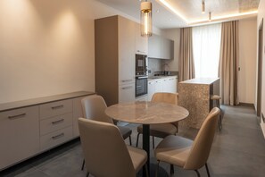 特色套房, 露台 | 客廳