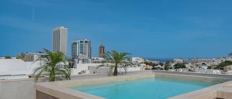 Alberca en la azotea