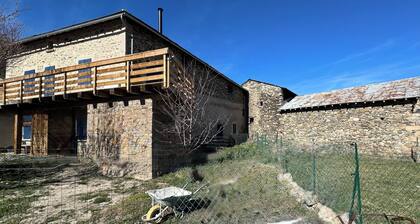 Exceptional village house in Formiguères - Charm, comfort and panoramic views