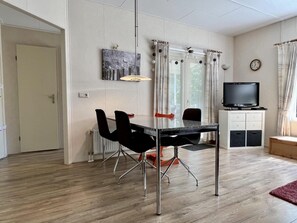 House | Dining