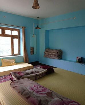 Familierom, balkong, fjellutsikt