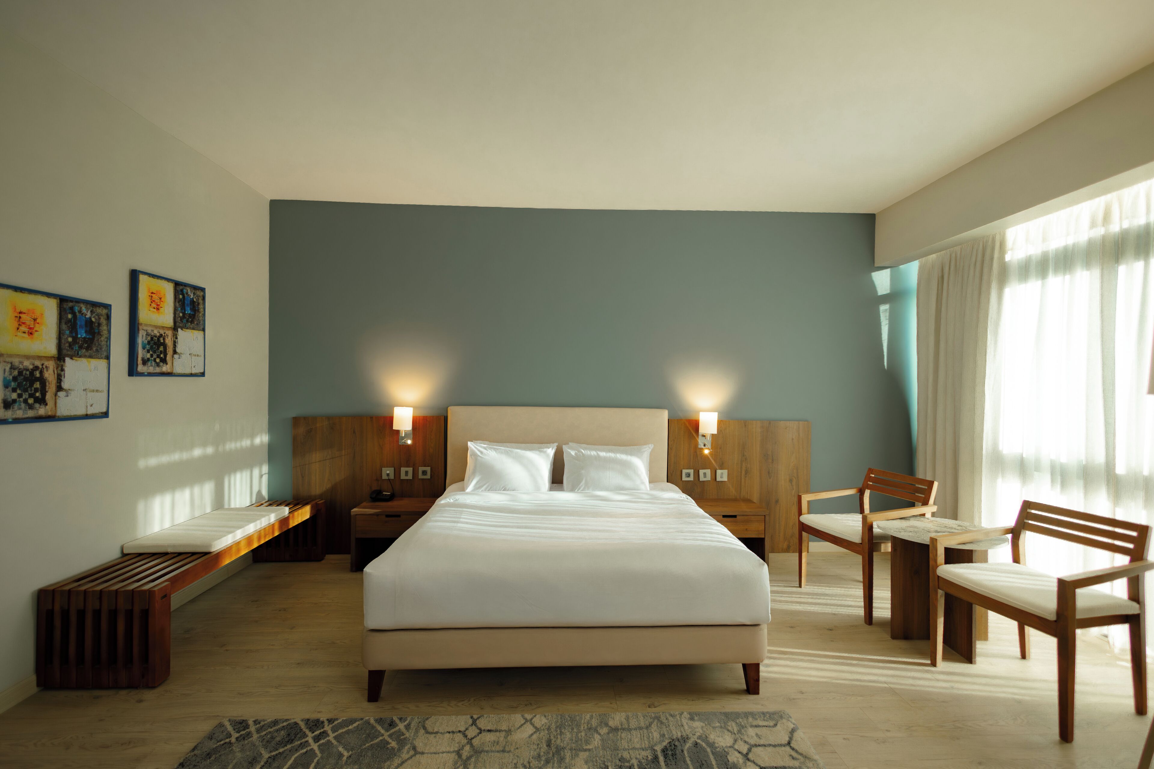 Deluxe King Bed City View