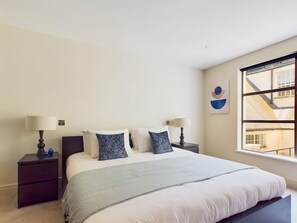 2 bedrooms, desk, iron/ironing board, travel cot