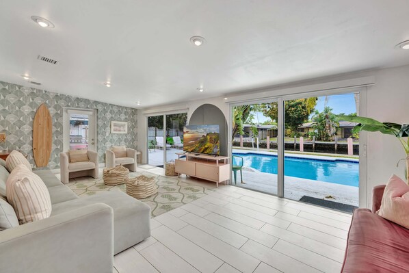 Télévision, espaces bureaux