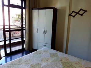 3 camere, ferro/asse da stiro, Wi-Fi