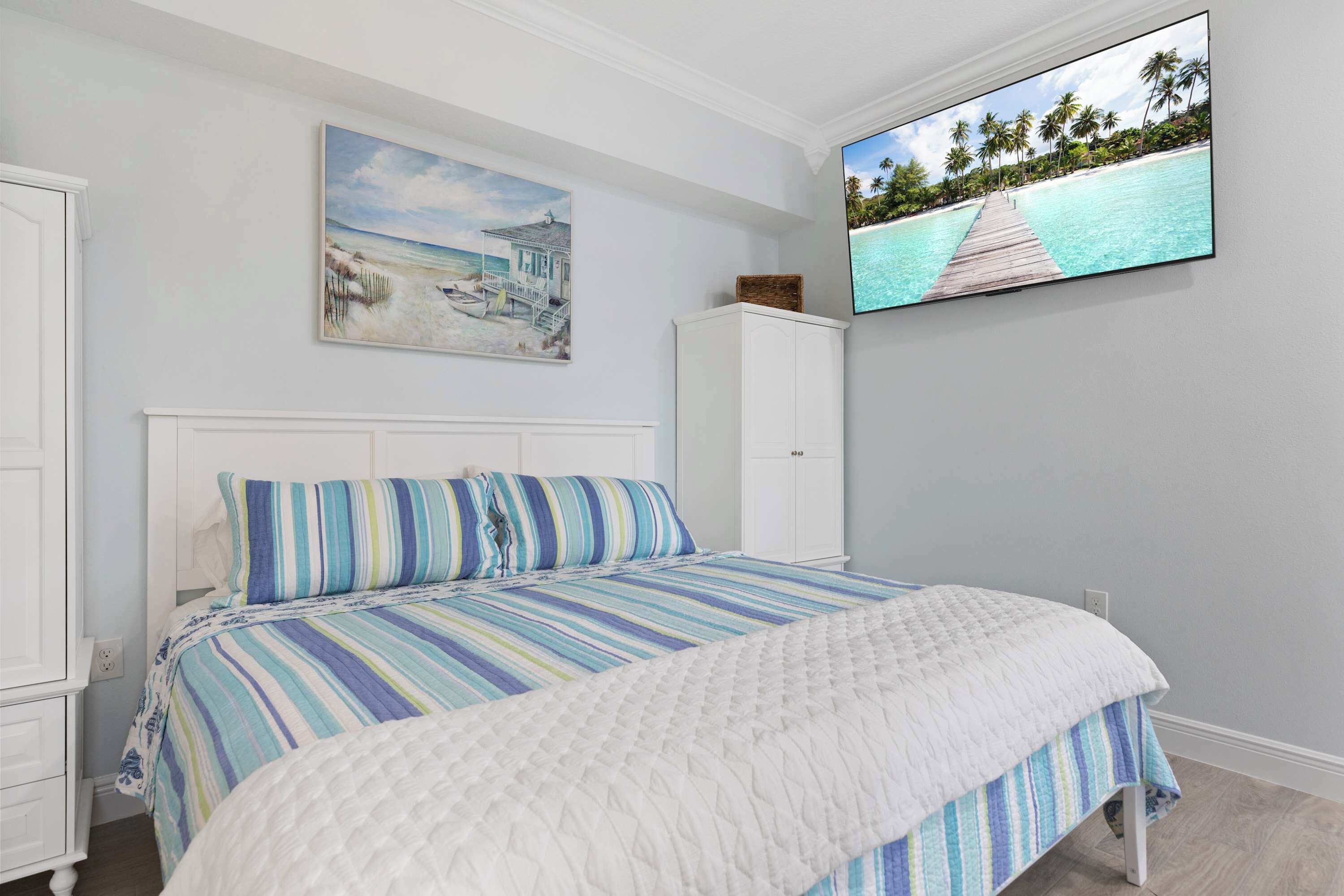 1 chambre, fer et planche à repasser, Wi-Fi, literie fournie