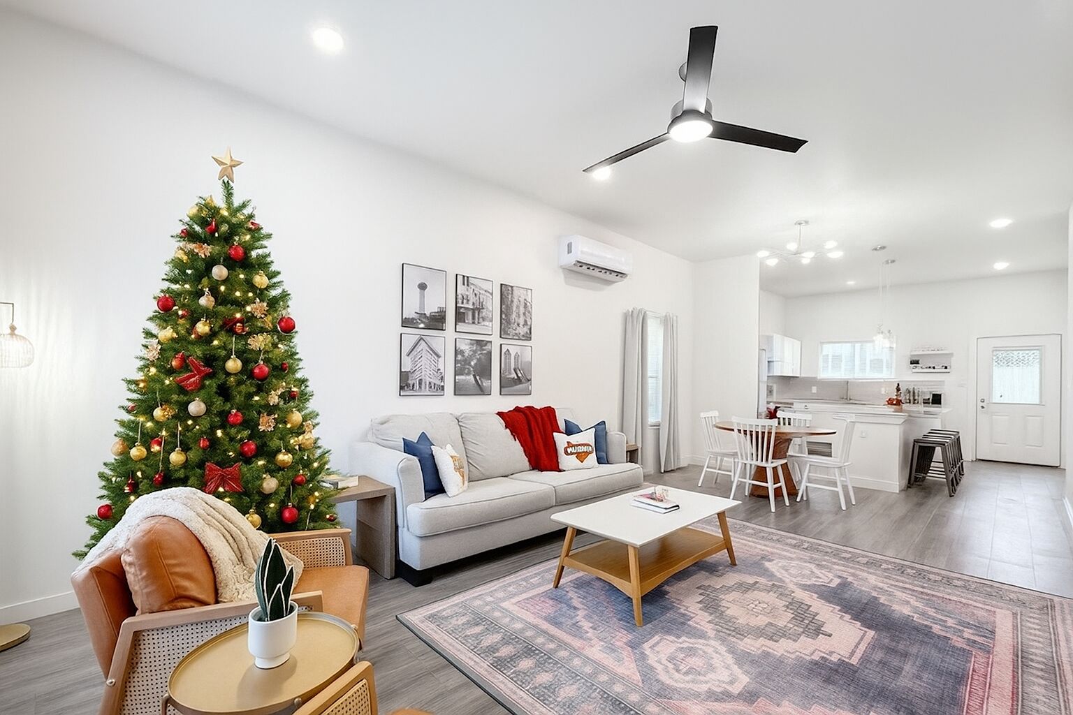 スマートテレビ、テレビゲーム、書庫