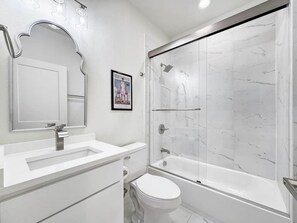 Imagen sin descripción, 2 de 37, botón